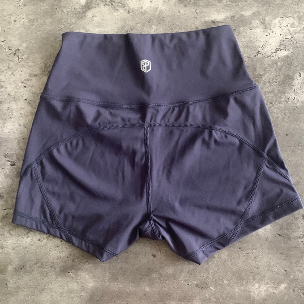 Born primitive active shorts